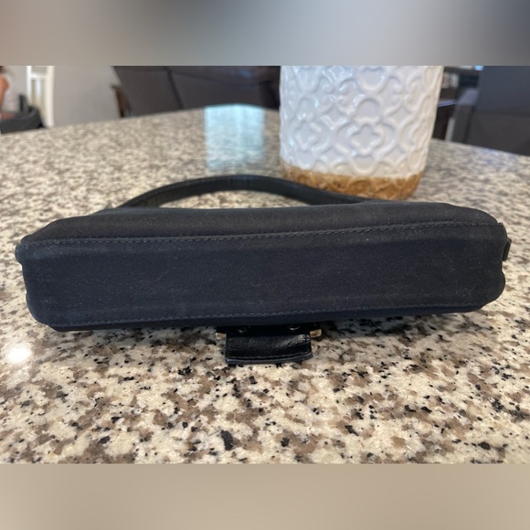 Fendi Baguette - Picture 8 of 8